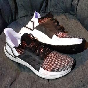 Adidas Ultraboost 19 cloud white/solar orange